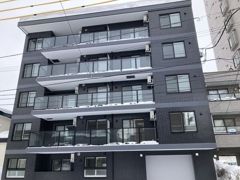 メニーズコート栄南プレミアの外観画像