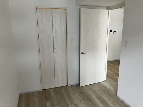 ベッドルーム