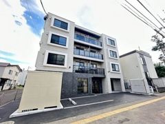 W33（ダブルサンサン）の外観画像