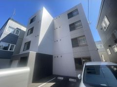 ヴレネージュ平岸WESTの外観画像