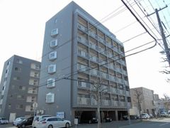 ミルフィオーレ学園前の外観画像