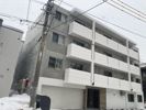 エイワイエーヒルズの外観