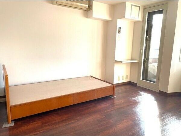 ベッドルーム
