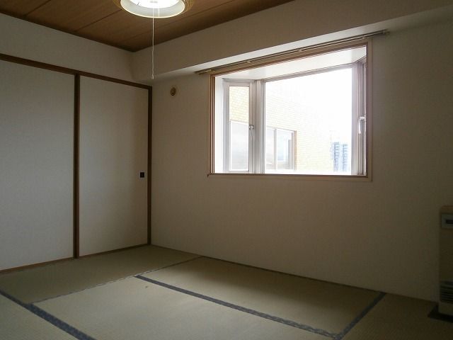 ベッドルーム