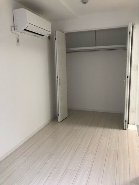 ベッドルーム