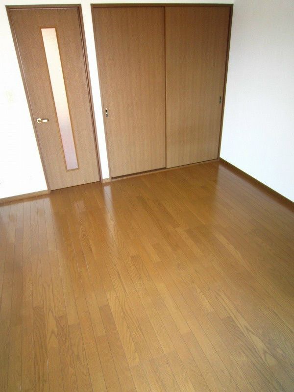 ベッドルーム