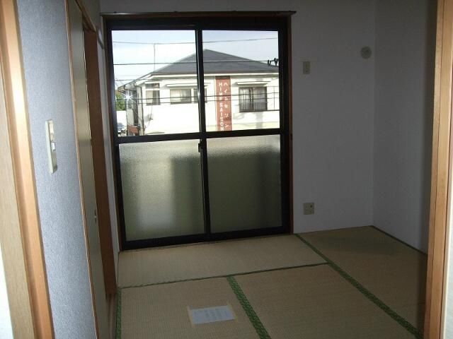 ベッドルーム
