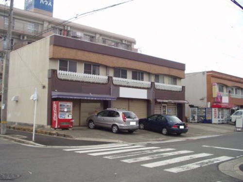 前田西町2丁目アパート付店舗Aの外観画像