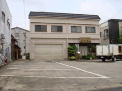 宮地1丁目住居付店舗の外観画像