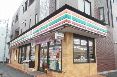 近くのセブンイレブン沼津岡宮店まで500m(徒歩7分)