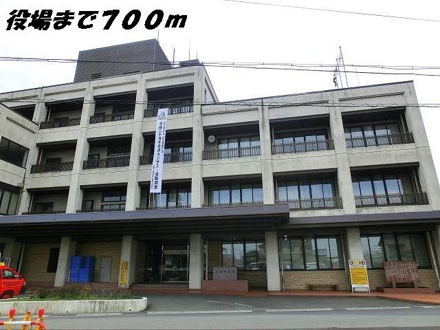 近くの大治町役場まで700m（徒歩9分）