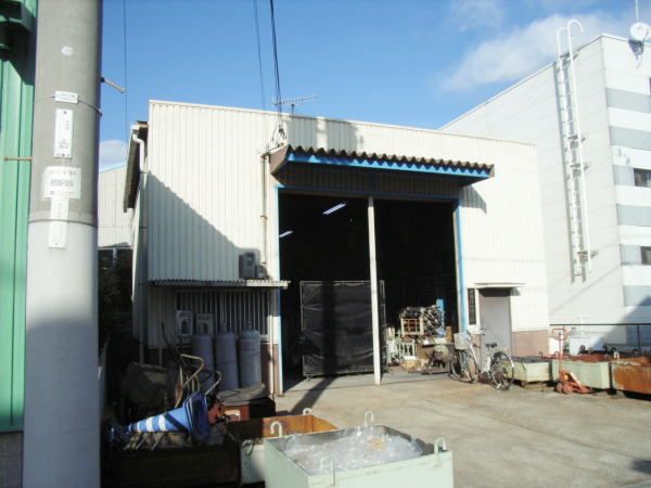 魚住町西岡倉庫の外観画像