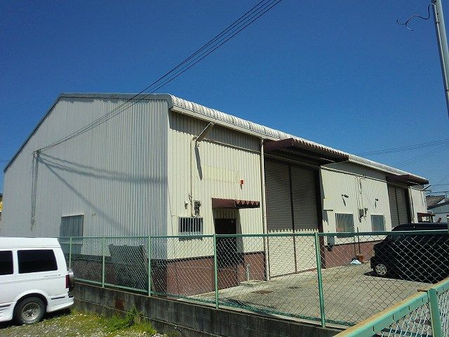 小松里町倉庫の外観画像