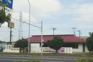 近くのレストランココスまで1,300m(徒歩17分)