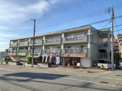 リバーサイド朝霧の外観画像