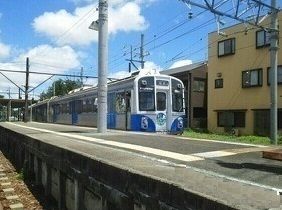 近くの高師駅まで2,400m(徒歩30分)