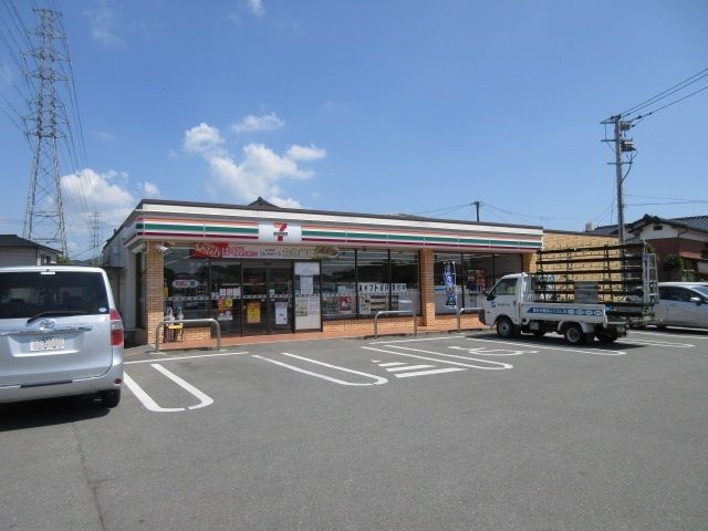 近くのセブンイレブンまで600m(徒歩8分)