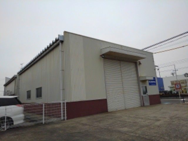 槇尾倉庫の外観画像