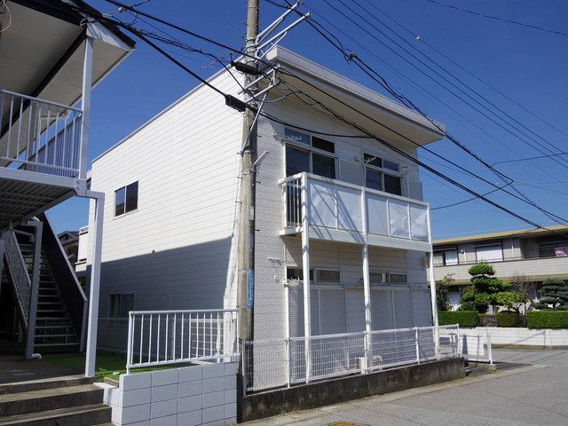 メゾンゆりの木の外観画像