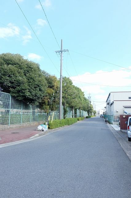 近くに施設あり