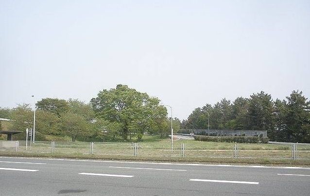 近くの東名豊川インターまで1,700m（徒歩22分）