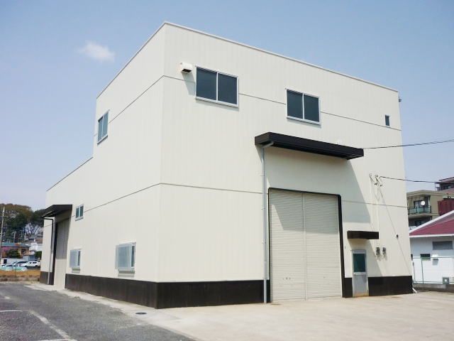 師岡町事務所付倉庫ISの外観画像