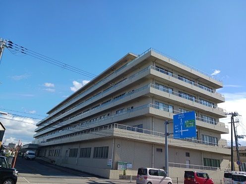近くの病院まで1,700m（徒歩22分）