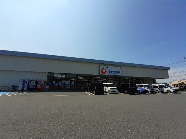 近くのカワチ薬品前橋南店まで550m(徒歩7分)