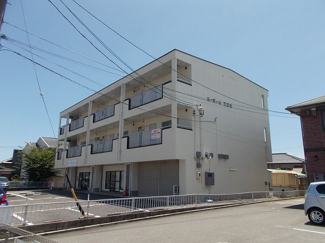 ル・ポール三日市の外観画像