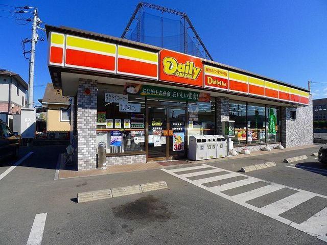 近くのデイリーヤマザキ太田高瀬店まで500m（徒歩7分）
