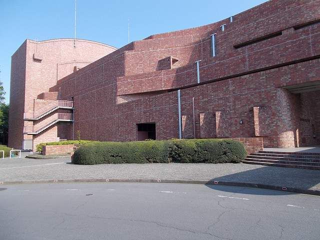 近くの文化会館まで699m(徒歩9分)