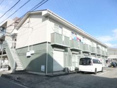 クリスタルの外観画像