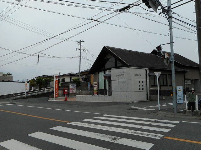 近くの惣領郵便局まで120m（徒歩2分）