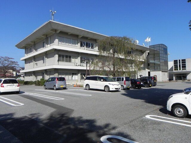 近くのさくら市役所まで1,400m(徒歩18分)