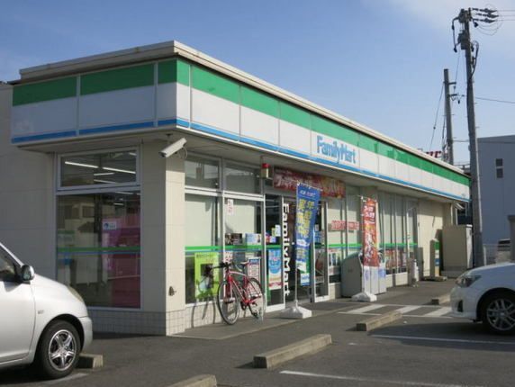 近くのファミリーマート 岡崎北天白店まで1,100m(徒歩14分)