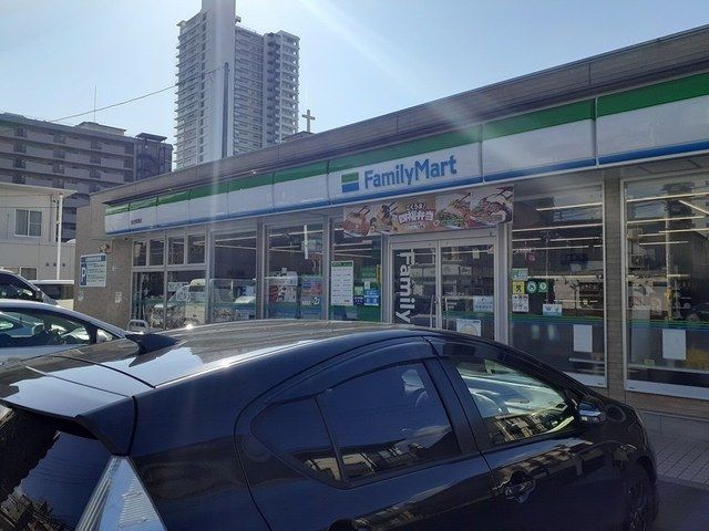 近くのファミリーマート仙台堤通店まで535m（徒歩7分）