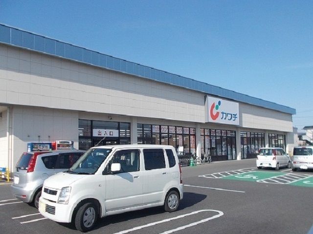 近くのカワチまで2,800m(徒歩35分)