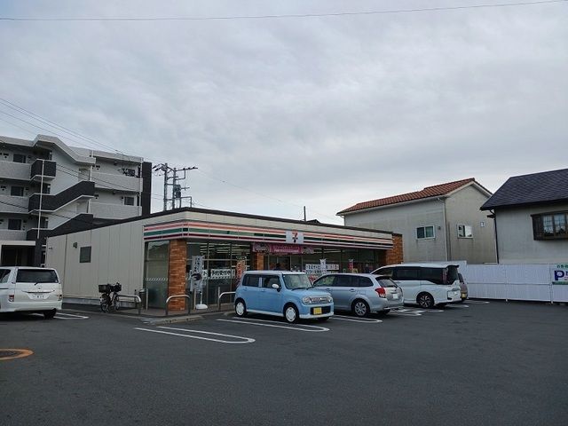 近くのセブン-イレブン 御殿場永原店まで240m（徒歩3分）