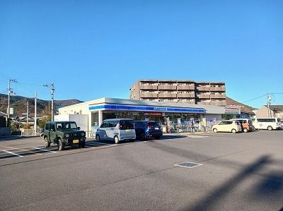 近くのローソン国分寺バイパス店さんまで400m（徒歩5分）