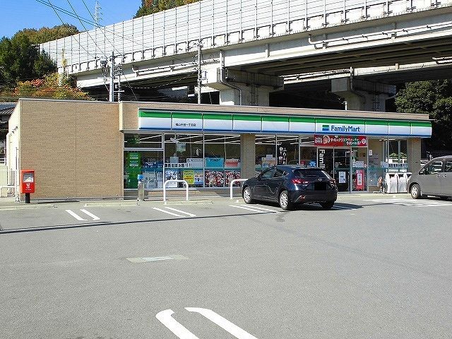 近くのファミリーマート福山千田一丁目まで800m(徒歩10分)