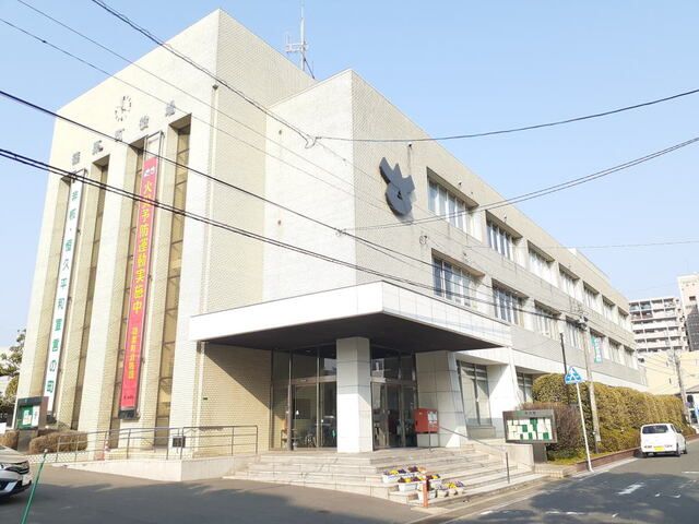 近くの篠栗町役場まで560m（徒歩7分）
