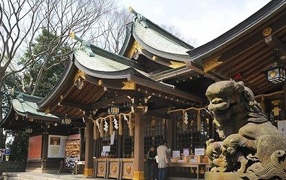 近くの検見川神社まで1,400m（徒歩18分）