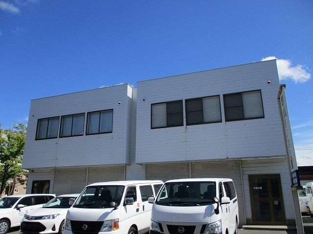 川尻大川町倉庫付事務所の外観画像