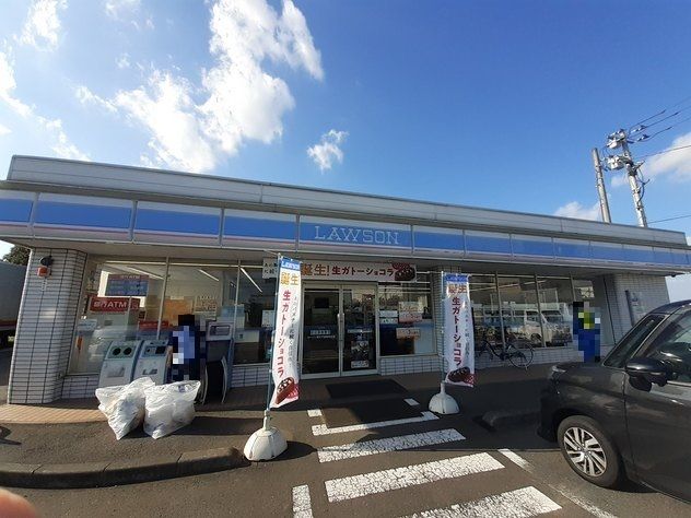 近くのローソン 所沢下富駿河台店まで500m(徒歩7分)