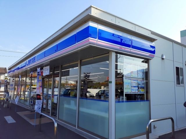 近くのローソン福山曙６丁目店まで700m（徒歩9分）