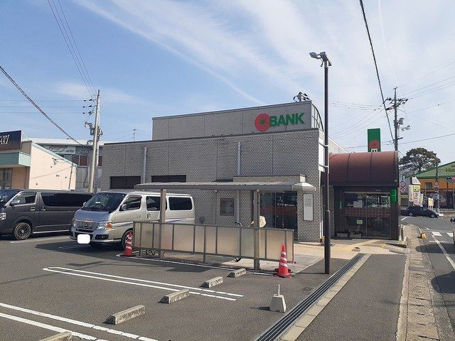 近くのトマト銀行妹尾支店まで550m（徒歩7分）