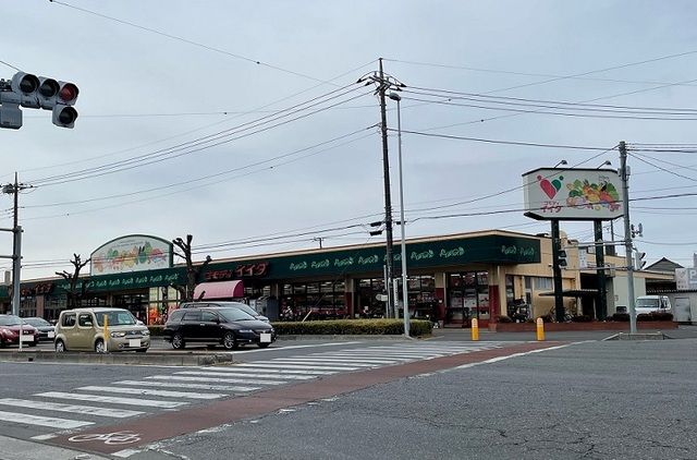 近くのコモディイイダ　芝原店まで600m（徒歩8分）