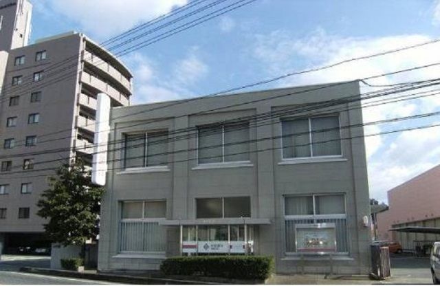 近くの中国銀行 奉還町支店まで400m(徒歩5分)