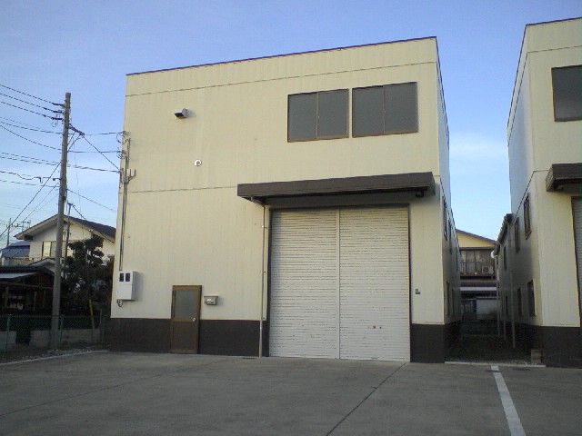 四之宮6丁目事務所付工場A（左の外観画像