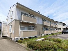 リビングラーンの外観画像
